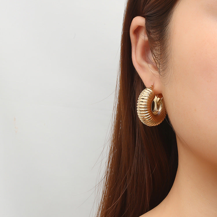 Trendy Women's Vintage Wave Earrings